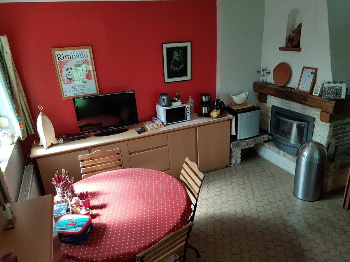 Au Fil Des Reves Bed and Breakfast Εξωτερικό φωτογραφία